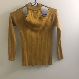 Off the shoulder long sleeve